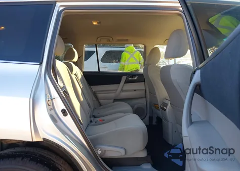 2012 Toyota Highlander from USA, damaged, VIN 5TDZA3EH4CS023660